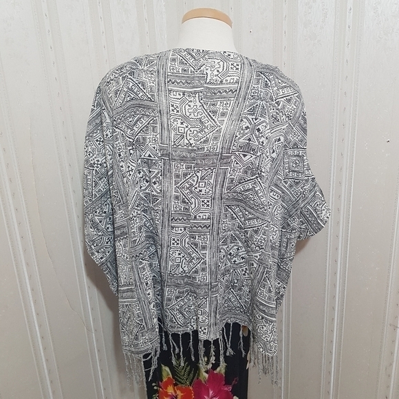 Billabong Kimono Swim Cover Up With Fringe - Picture 7 of 12